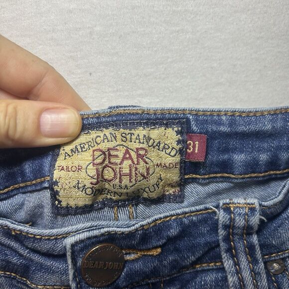 Dear John Woman’s Comfort Straight Leg Jeans Size 31/28 Distressed - Picture 2 of 9